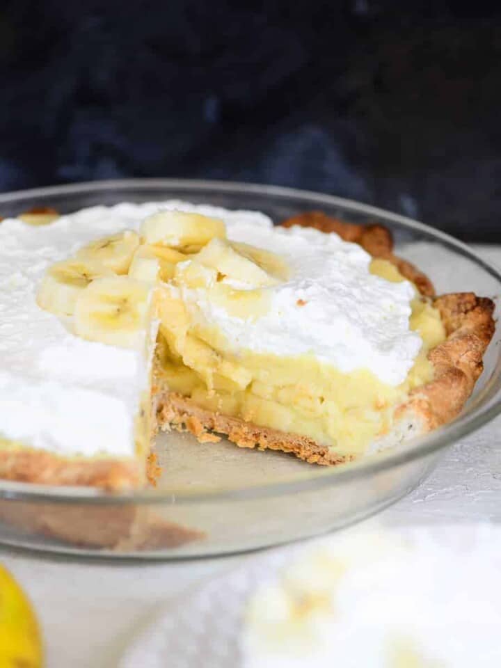 Banana Cream Pie | Foodology Geek